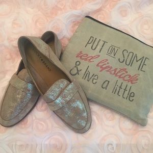 Lucky Brand Tan and Gold Loafers